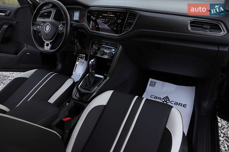 Внедорожник / Кроссовер Volkswagen T-Roc 2019 в Дрогобыче