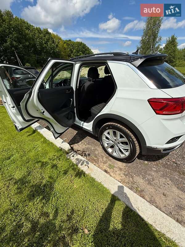 Позашляховик / Кросовер Volkswagen T-Roc 2021 в Чернігові фото 14 Позашляховик / Кросовер Volkswagen T-Roc 2021 в Чернігові