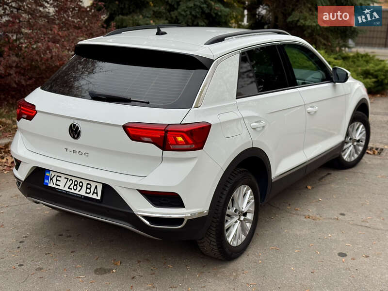 Позашляховик / Кросовер Volkswagen T-Roc 2021 в Дніпрі