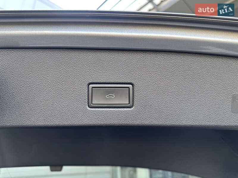 Позашляховик / Кросовер Volkswagen T-Roc 2022 в Івано-Франківську