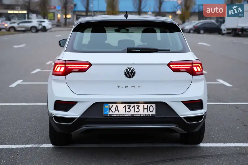 Volkswagen T-Roc 2018 VIN WVGZZZA1ZJV043654 фото оголошення 11 з 85