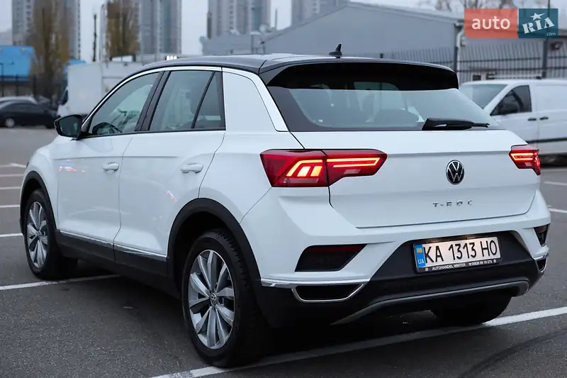 Volkswagen T-Roc 2018 VIN WVGZZZA1ZJV043654 фото оголошення 10 з 85