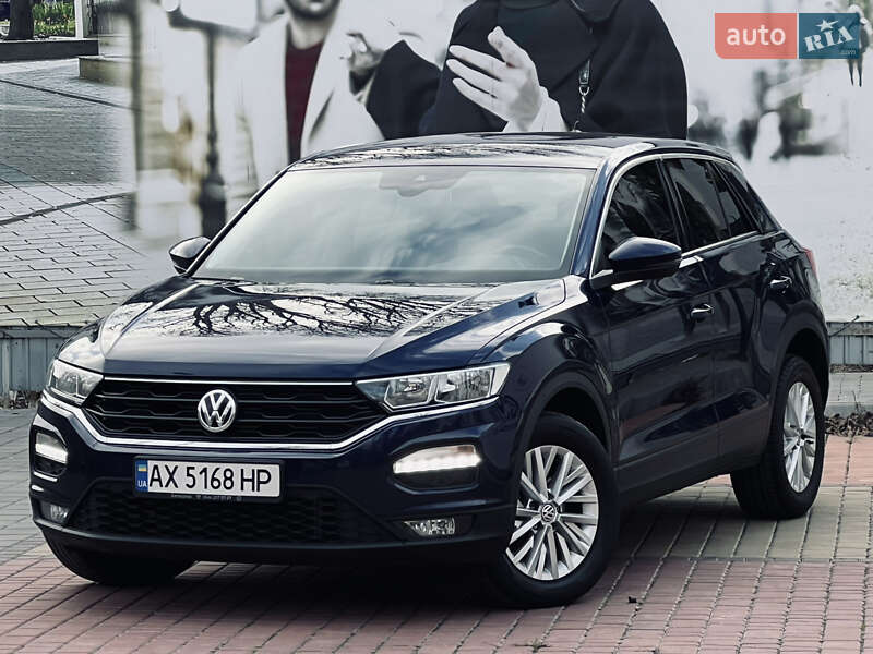 Внедорожник / Кроссовер Volkswagen T-Roc 2019 в Одессе