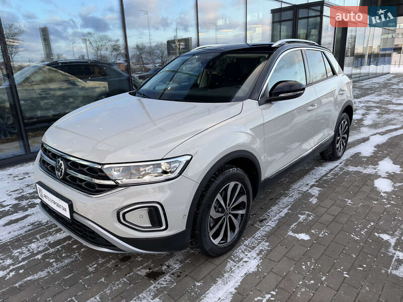 Позашляховик / Кросовер Volkswagen T-Roc 2024 в Києві