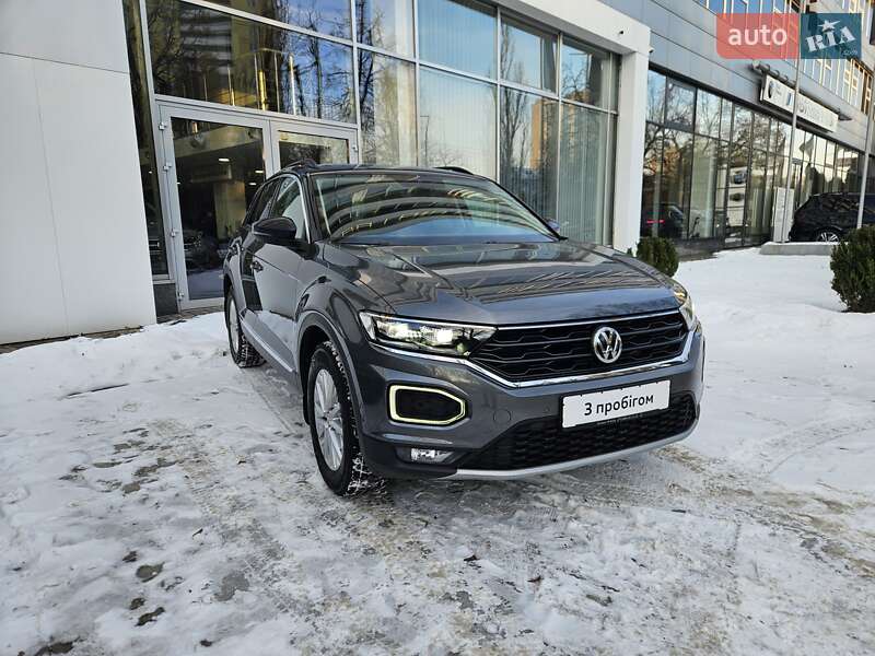 Позашляховик / Кросовер Volkswagen T-Roc 2020 в Києві фото 4 Позашляховик / Кросовер Volkswagen T-Roc 2020 в Києві