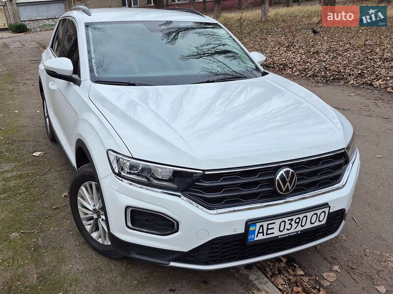 Volkswagen T-Roc 2021