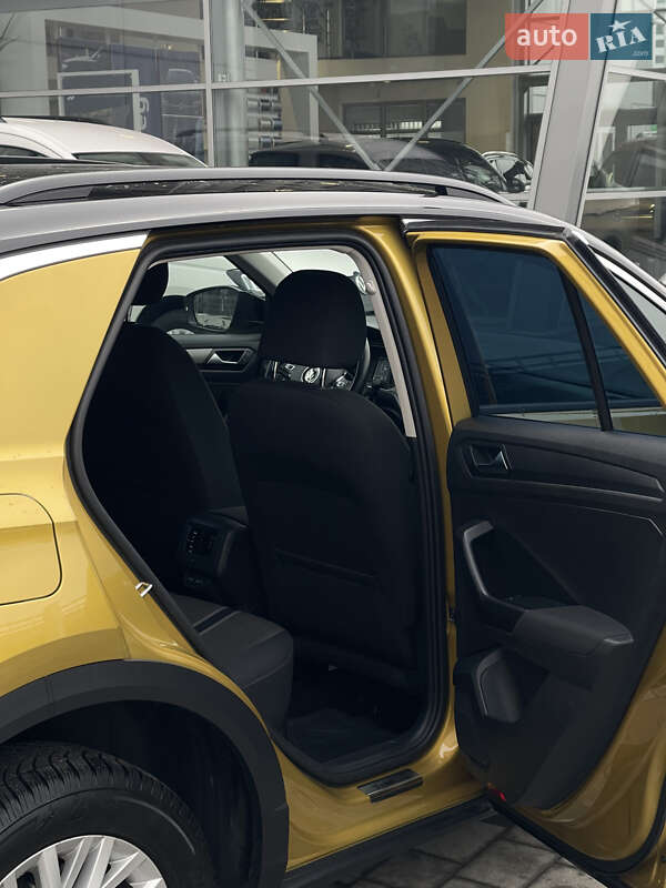 Внедорожник / Кроссовер Volkswagen T-Roc 2021 в Ивано-Франковске фото 35 Внедорожник / Кроссовер Volkswagen T-Roc 2021 в Ивано-Франковске