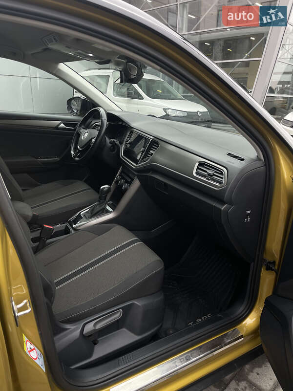 Внедорожник / Кроссовер Volkswagen T-Roc 2021 в Ивано-Франковске фото 39 Внедорожник / Кроссовер Volkswagen T-Roc 2021 в Ивано-Франковске