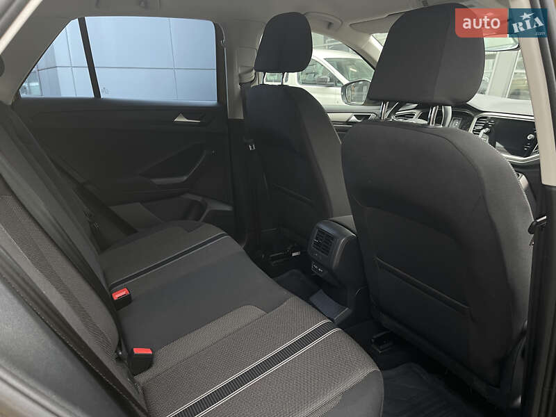 Внедорожник / Кроссовер Volkswagen T-Roc 2021 в Ивано-Франковске фото 46 Внедорожник / Кроссовер Volkswagen T-Roc 2021 в Ивано-Франковске