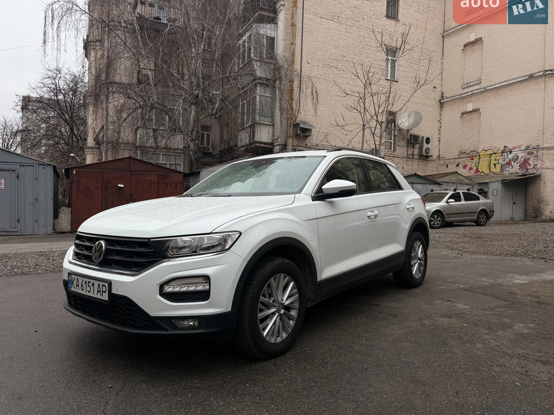 2019 Volkswagen T-Roc - мініатюра 2