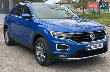 Внедорожник / Кроссовер Volkswagen T-Roc 2019 в Николаеве