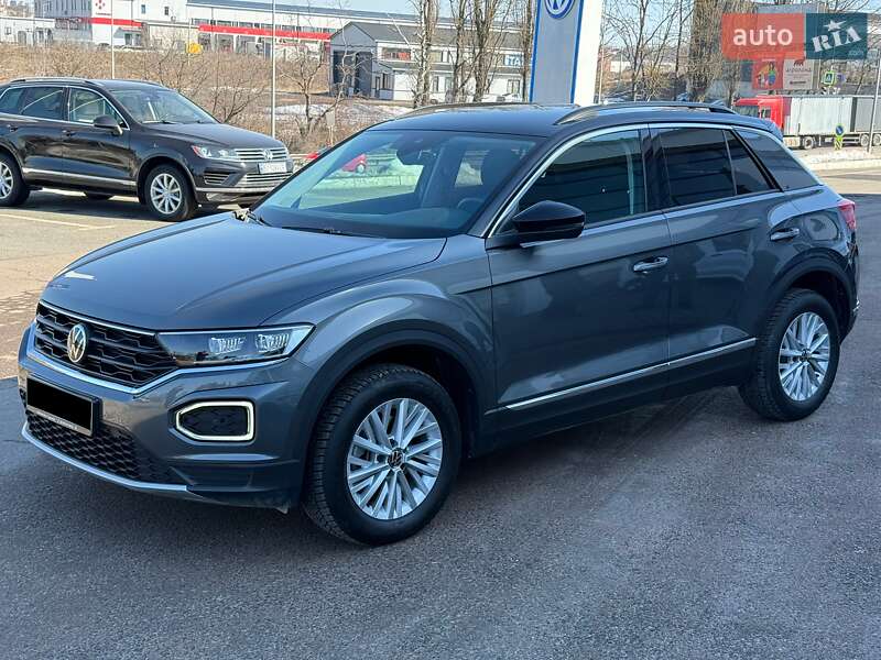 Volkswagen T-Roc 2021