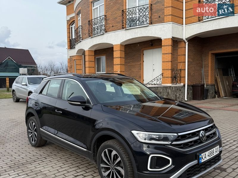 Volkswagen T-Roc 2023