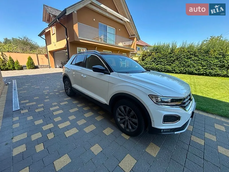 Volkswagen T-Roc 2020 VIN WVGZZZA1ZMV063459 фото оголошення 20 з 48
