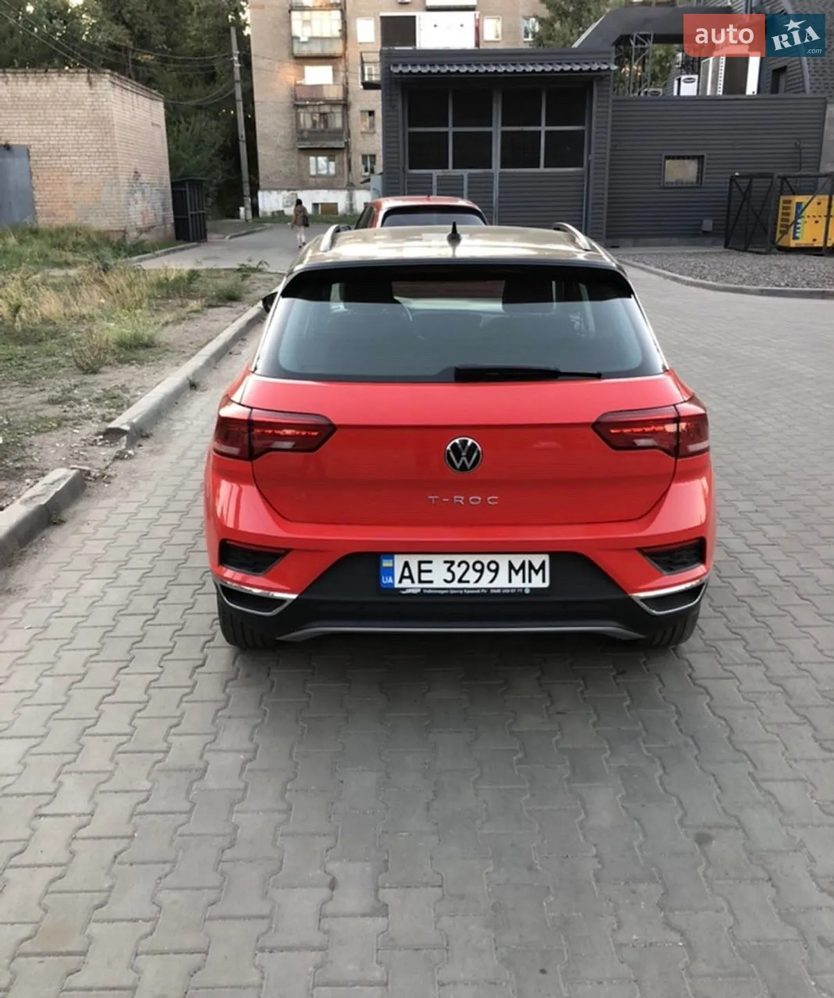 Volkswagen T-Roc 2021 VIN WVGZZZA1ZMV129389 фото оголошення 5 з 10