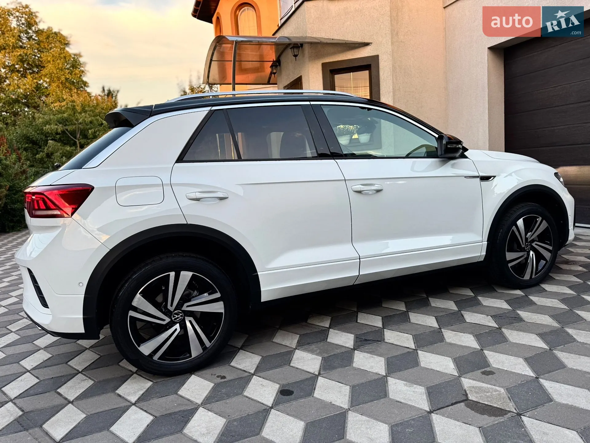 2025 Volkswagen T-Roc - мініатюра 15