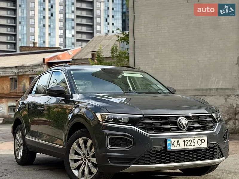 Volkswagen T-Roc 2021