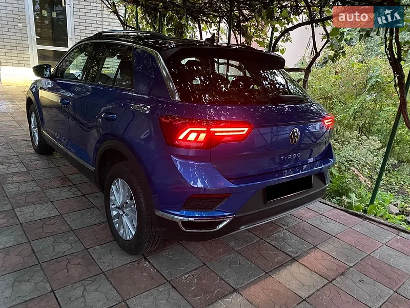 Volkswagen T-Roc 2021