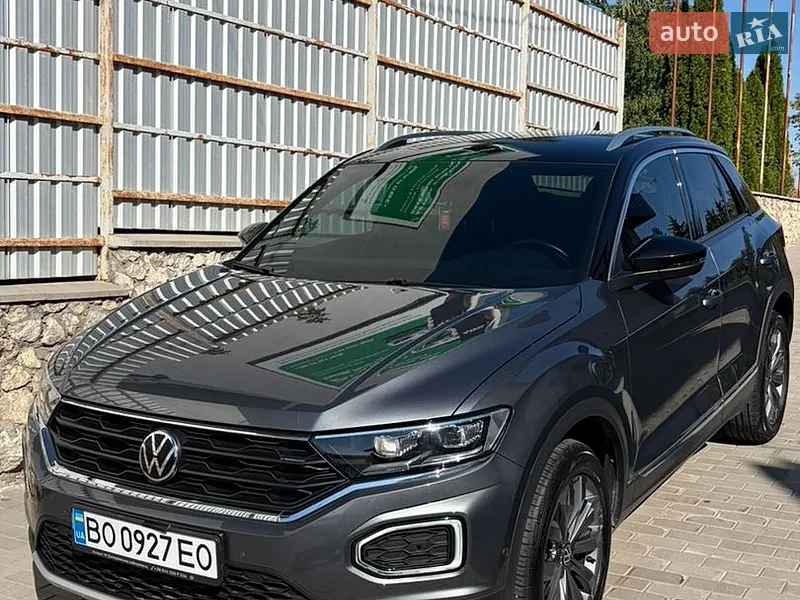 Volkswagen T-Roc 2021