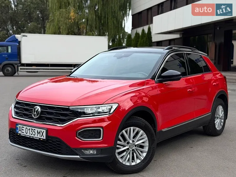 Volkswagen T-Roc 2019