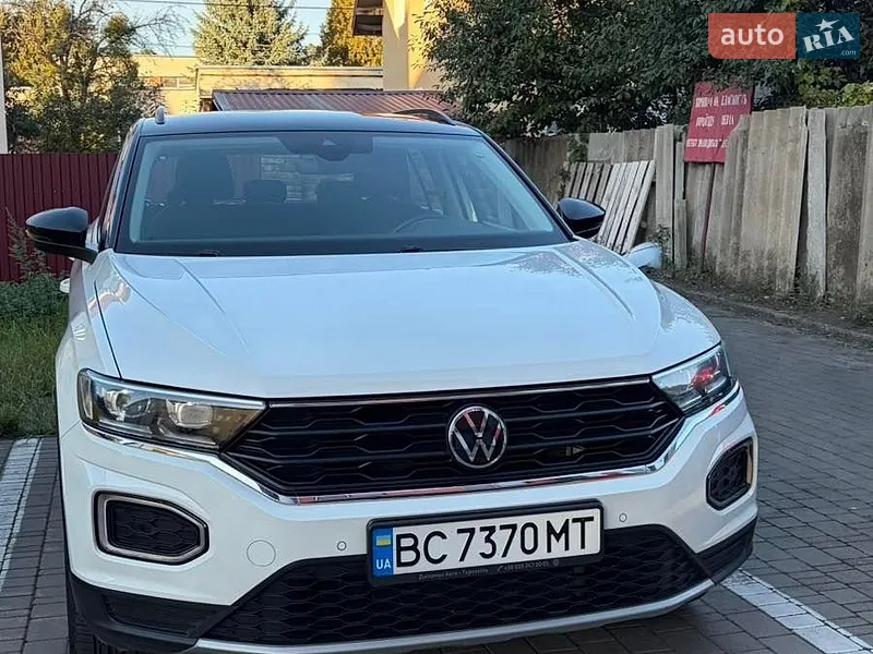 Volkswagen T-Roc 2021