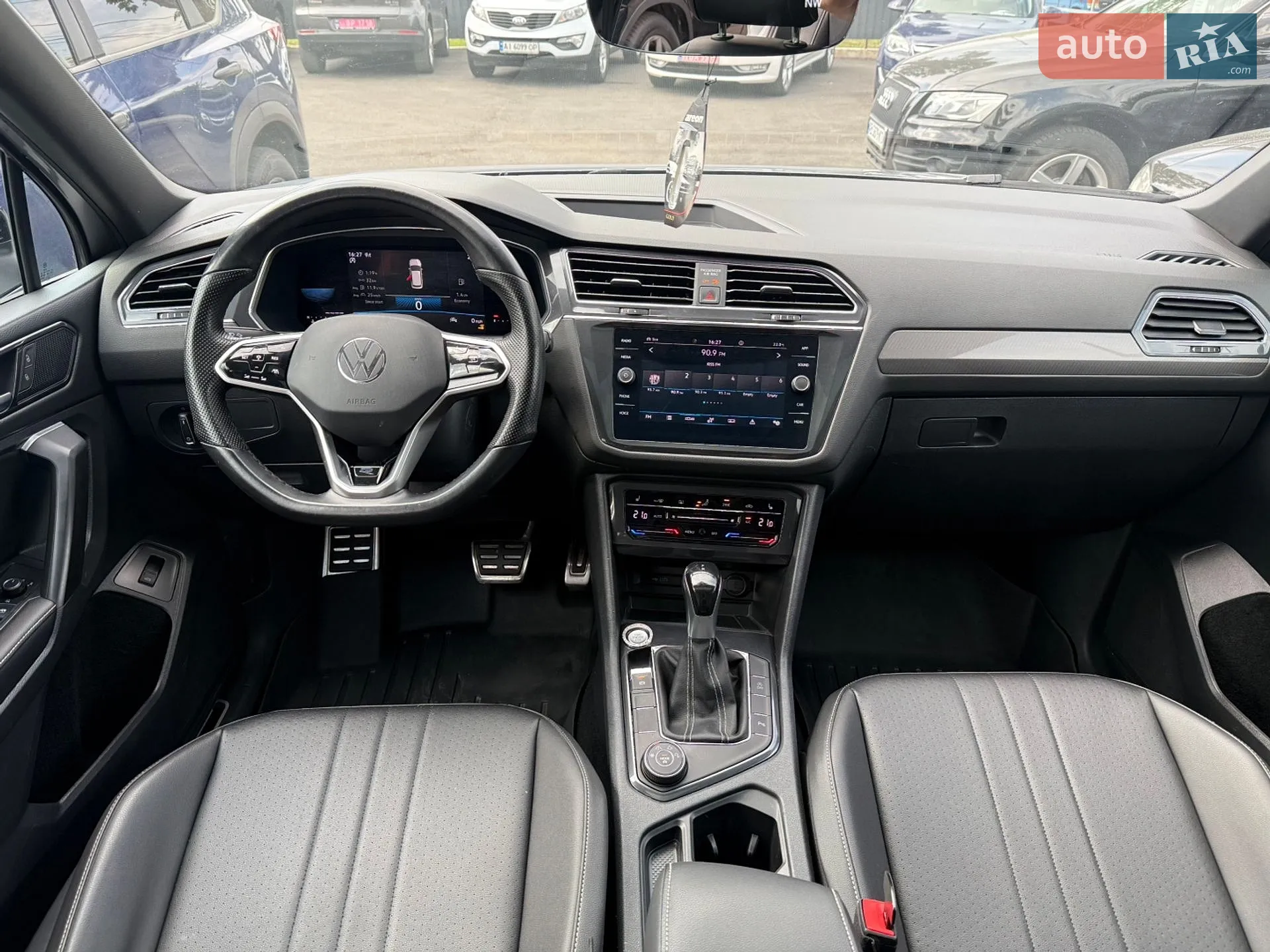 2022 Volkswagen T-Cross - мініатюра 23