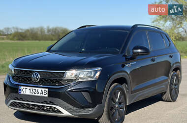 Внедорожник / Кроссовер Volkswagen Taos 2022 в Львове