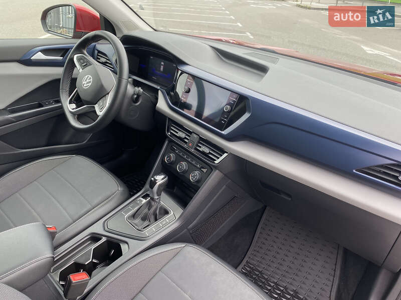 Внедорожник / Кроссовер Volkswagen Taos 2022 в Киеве