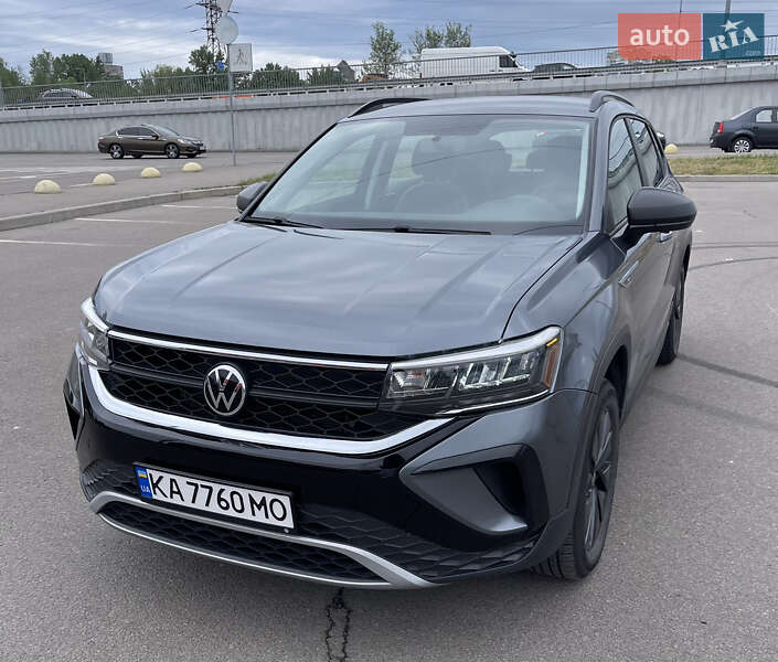 Позашляховик / Кросовер Volkswagen Taos 2021 в Києві