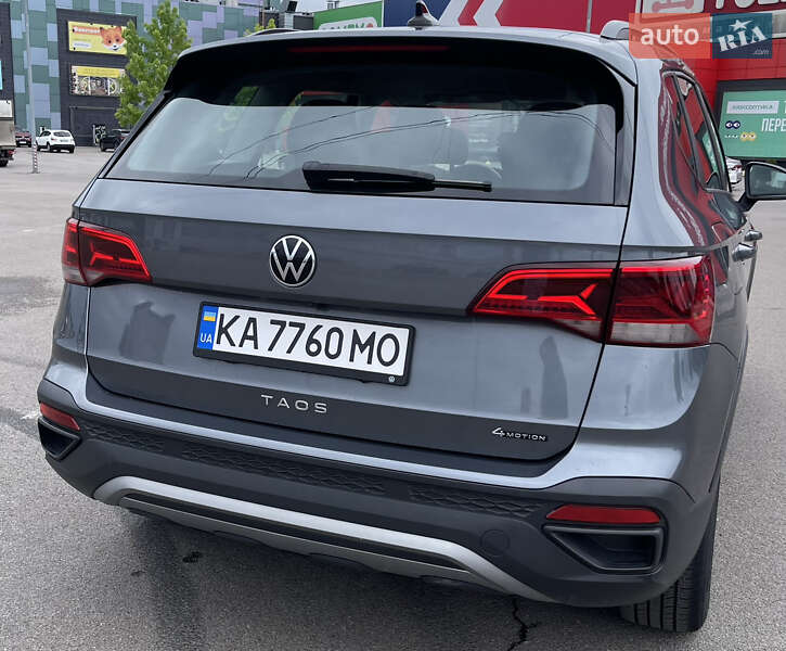 Позашляховик / Кросовер Volkswagen Taos 2021 в Києві