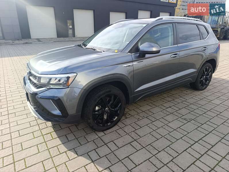 Volkswagen Taos 2022