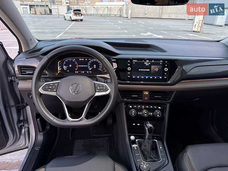 Внедорожник / Кроссовер Volkswagen Taos 2023 в Киеве