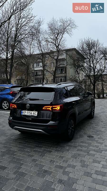 Позашляховик / Кросовер Volkswagen Taos 2023 в Запоріжжі