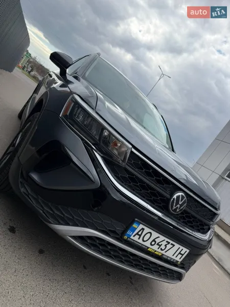 Volkswagen Taos