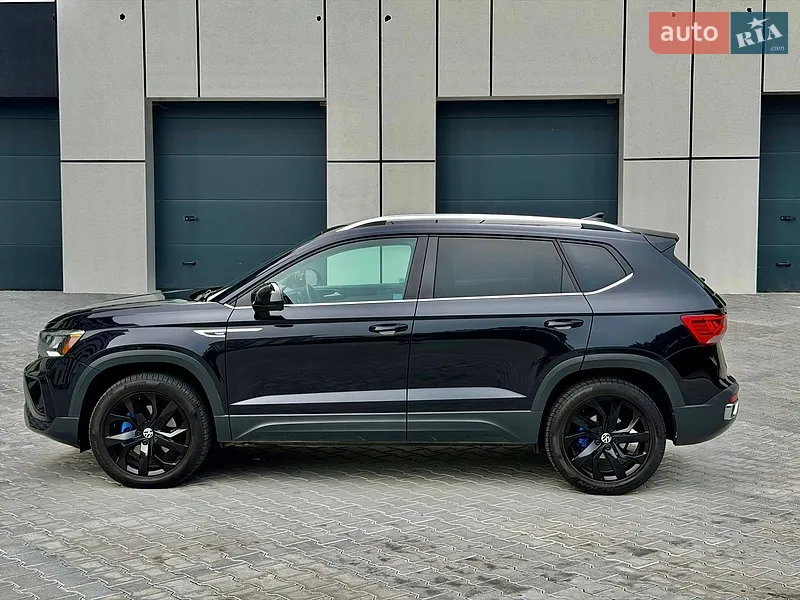 Volkswagen Taos 2022 VIN 3VVWX7B21NM069153 фото оголошення 11 з 141