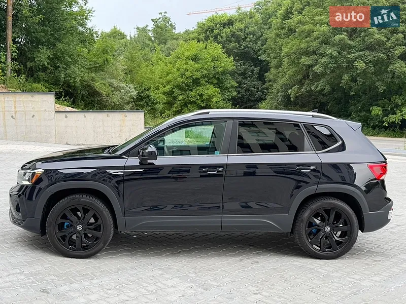 Volkswagen Taos 2022 VIN 3VVWX7B21NM069153 фото оголошення 32 з 141