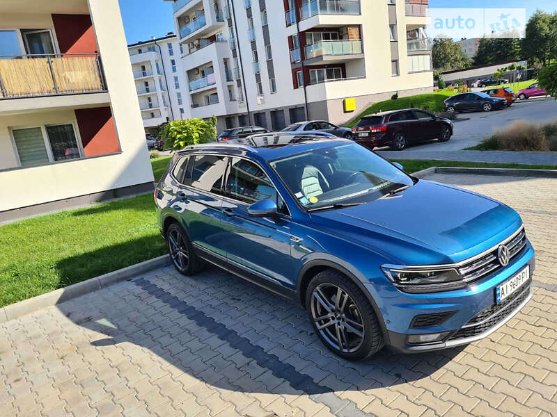 Внедорожник / Кроссовер Volkswagen Tiguan Allspace 2018 в Киеве