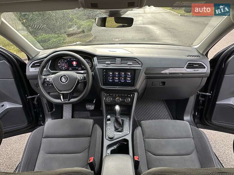 Позашляховик / Кросовер Volkswagen Tiguan Allspace 2018 в Києві фото 58 Позашляховик / Кросовер Volkswagen Tiguan Allspace 2018 в Києві