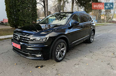 Позашляховик / Кросовер Volkswagen Tiguan Allspace 2019 в Сваляві