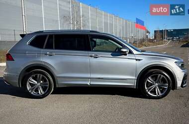 Позашляховик / Кросовер Volkswagen Tiguan Allspace 2019 в Києві