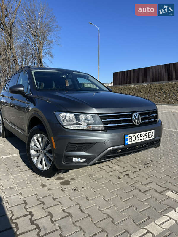 Внедорожник / Кроссовер Volkswagen Tiguan Allspace 2018 в Тернополе