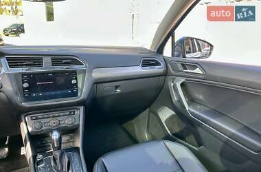 Внедорожник / Кроссовер Volkswagen Tiguan Allspace 2019 в 