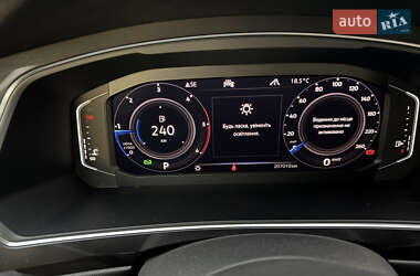 Внедорожник / Кроссовер Volkswagen Tiguan Allspace 2020 в 