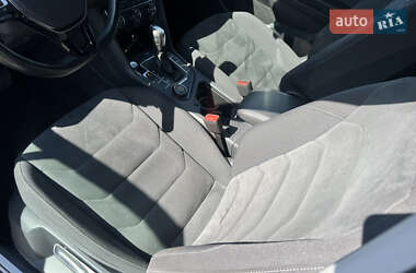 Позашляховик / Кросовер Volkswagen Tiguan Allspace 2021 в 