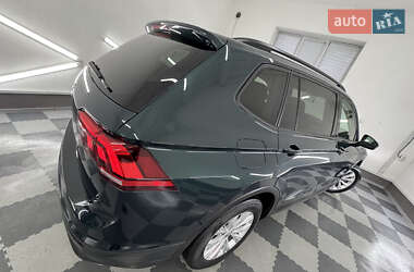 Внедорожник / Кроссовер Volkswagen Tiguan Allspace 2019 в 