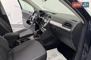 Внедорожник / Кроссовер Volkswagen Tiguan Allspace 2019 в 