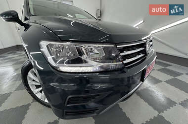 Внедорожник / Кроссовер Volkswagen Tiguan Allspace 2019 в 