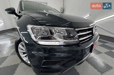 Внедорожник / Кроссовер Volkswagen Tiguan Allspace 2019 в 