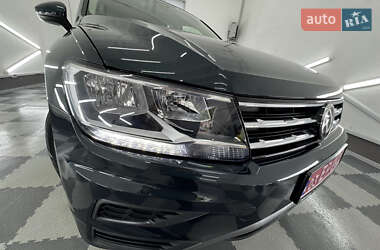 Внедорожник / Кроссовер Volkswagen Tiguan Allspace 2019 в 