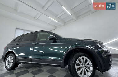 Внедорожник / Кроссовер Volkswagen Tiguan Allspace 2019 в 